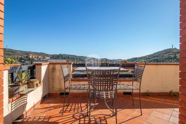 appartamento in vendita ad Imperia