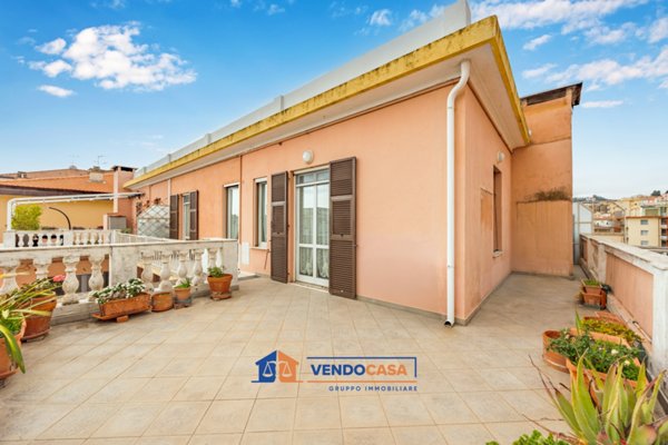 appartamento in vendita ad Imperia in zona Porto Maurizio