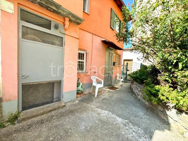 appartamento in vendita ad Imperia in zona Porto Maurizio