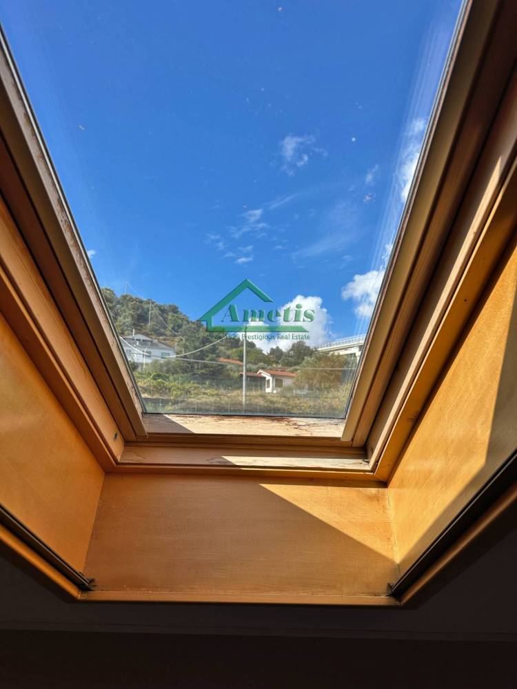 appartamento in vendita ad Imperia in zona Poggi