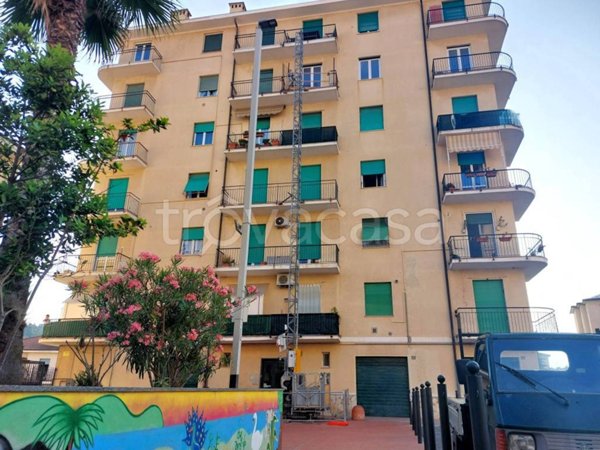 appartamento in vendita ad Imperia in zona Porto Maurizio