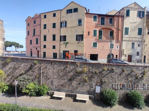 appartamento in vendita ad Imperia