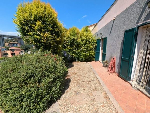 appartamento in vendita ad Imperia in zona Porto Maurizio