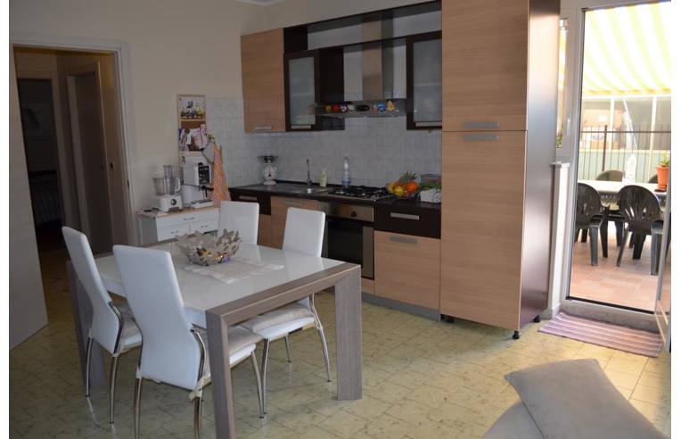 appartamento in vendita ad Imperia in zona Porto Maurizio