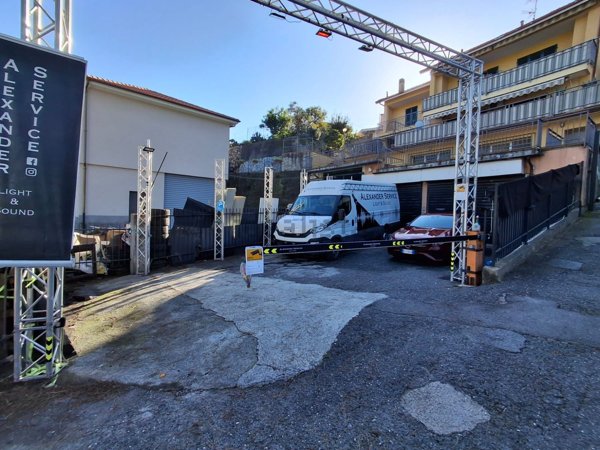 ufficio in vendita ad Imperia in zona Oneglia