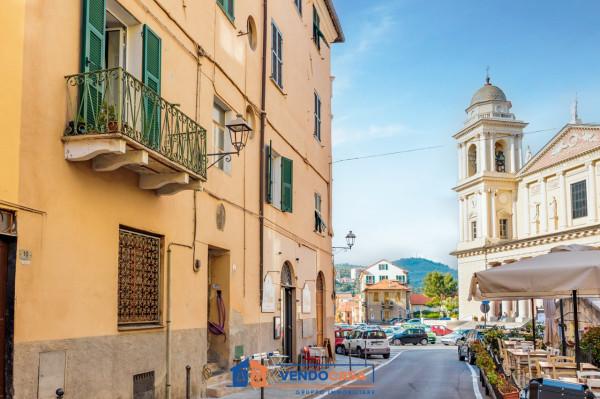 appartamento in vendita ad Imperia in zona Porto Maurizio