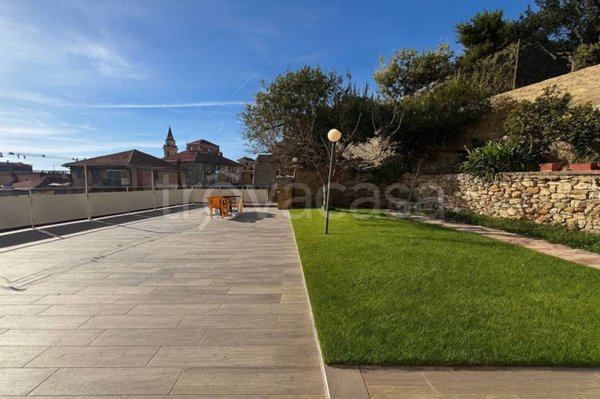 appartamento in vendita ad Imperia in zona Oneglia