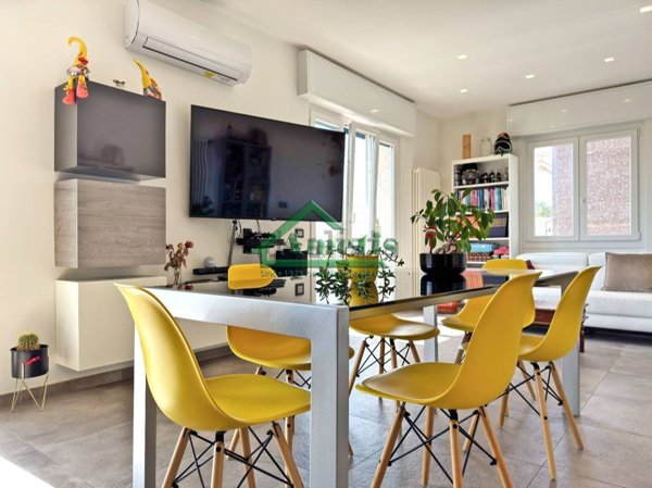 appartamento in vendita ad Imperia in zona Oneglia