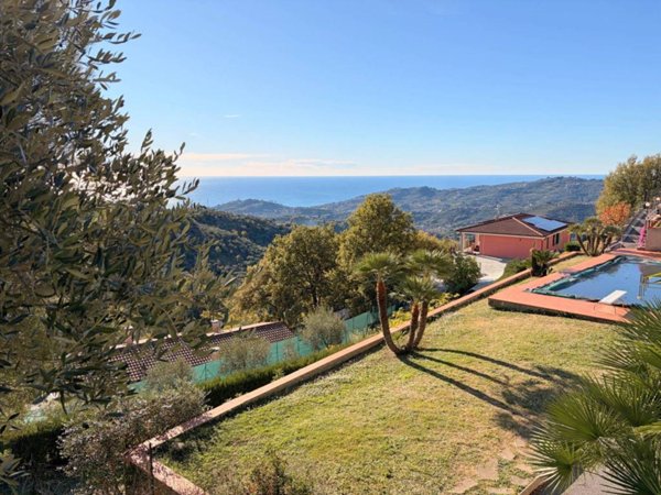 appartamento in vendita ad Imperia in zona Oneglia