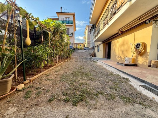 appartamento in vendita ad Imperia