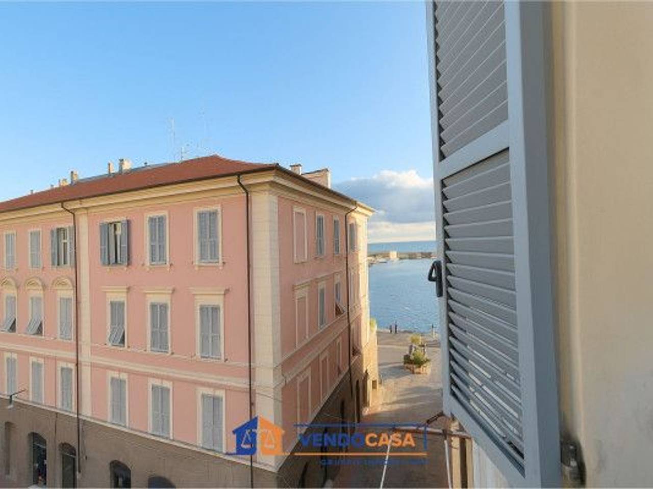 appartamento in vendita ad Imperia in zona Oneglia