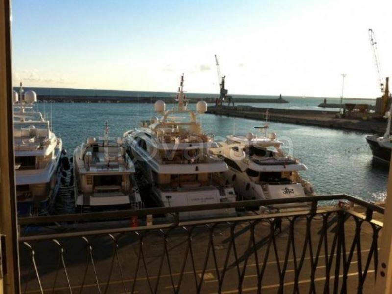 appartamento in vendita ad Imperia in zona Oneglia