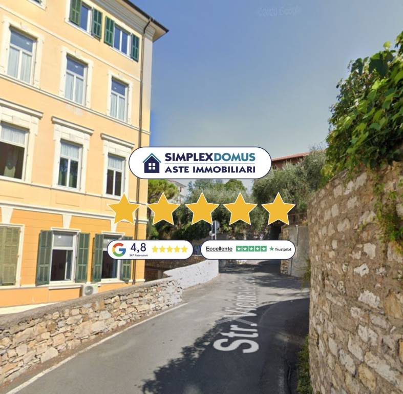 casa indipendente in vendita ad Imperia in zona Oneglia