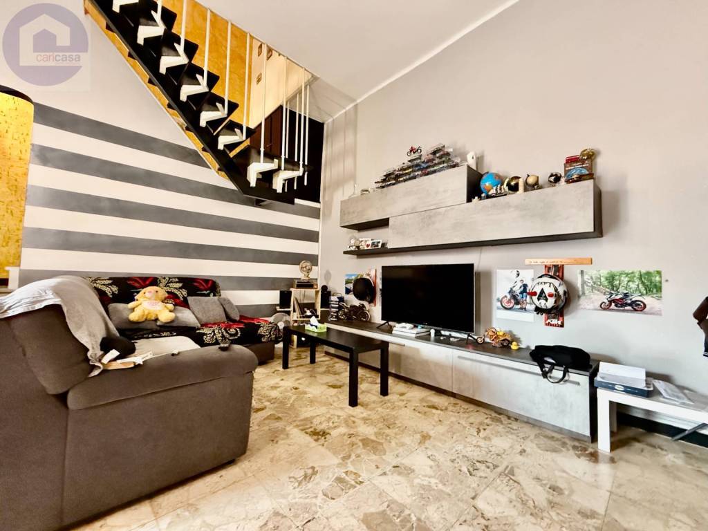 appartamento in vendita ad Imperia in zona Porto Maurizio