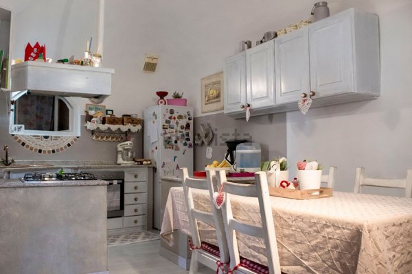 appartamento in vendita ad Imperia in zona Cantalupo