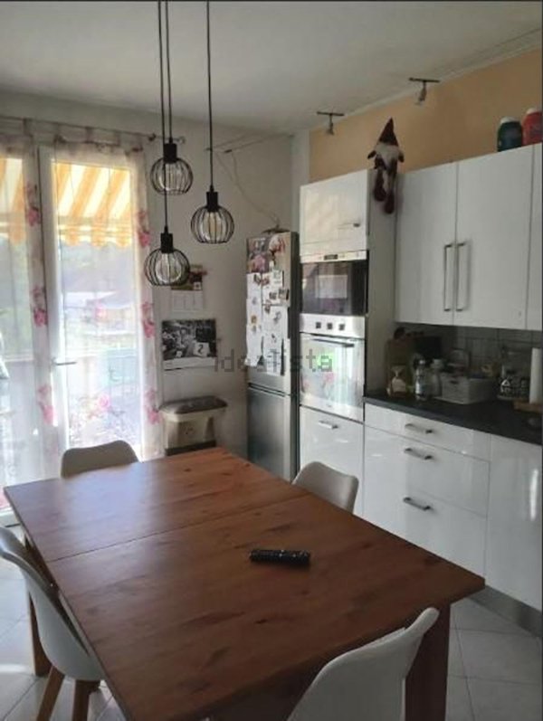 appartamento in vendita ad Imperia in zona Porto Maurizio