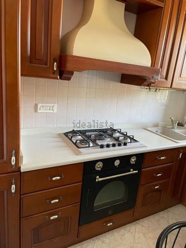 appartamento in vendita ad Imperia in zona Porto Maurizio