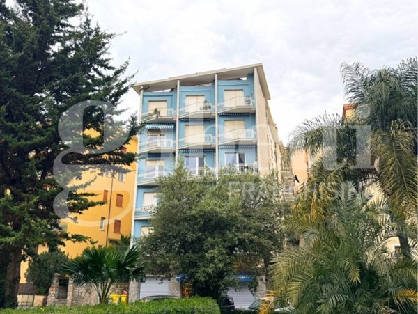 appartamento in vendita ad Imperia in zona Porto Maurizio