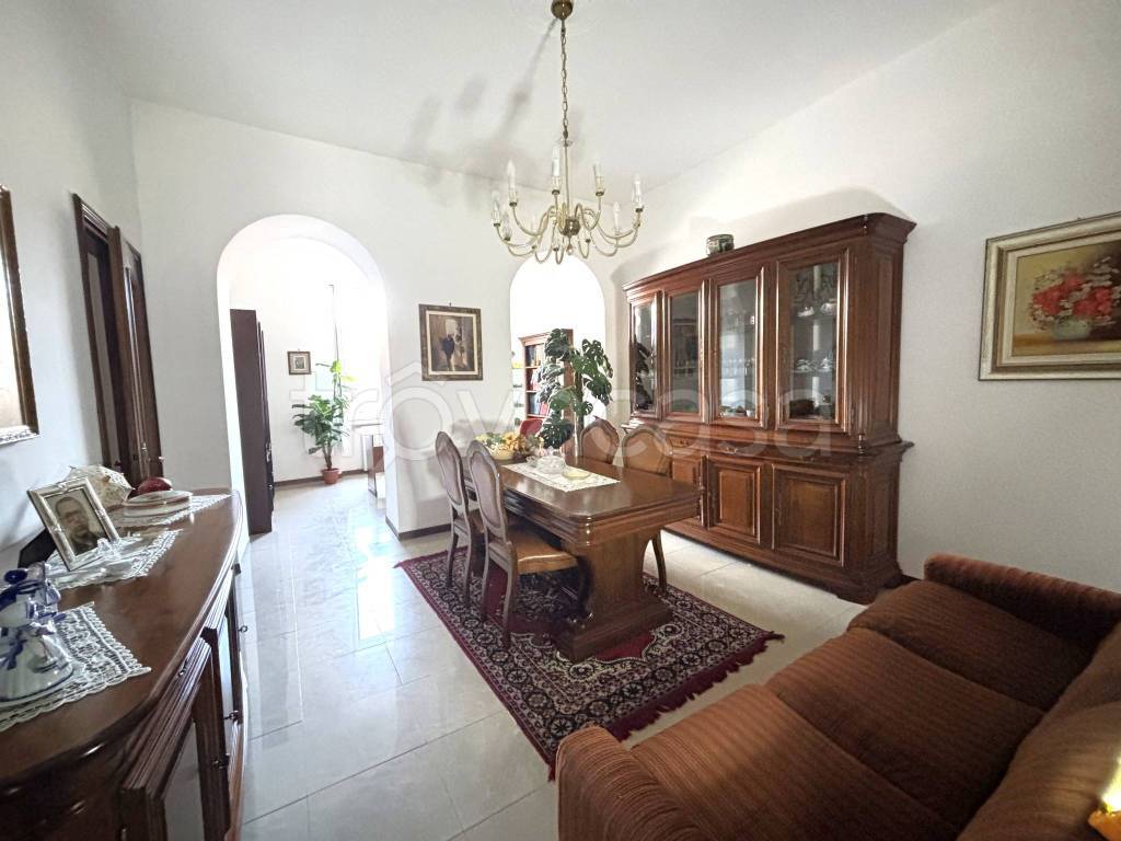 appartamento in vendita ad Imperia in zona Oneglia