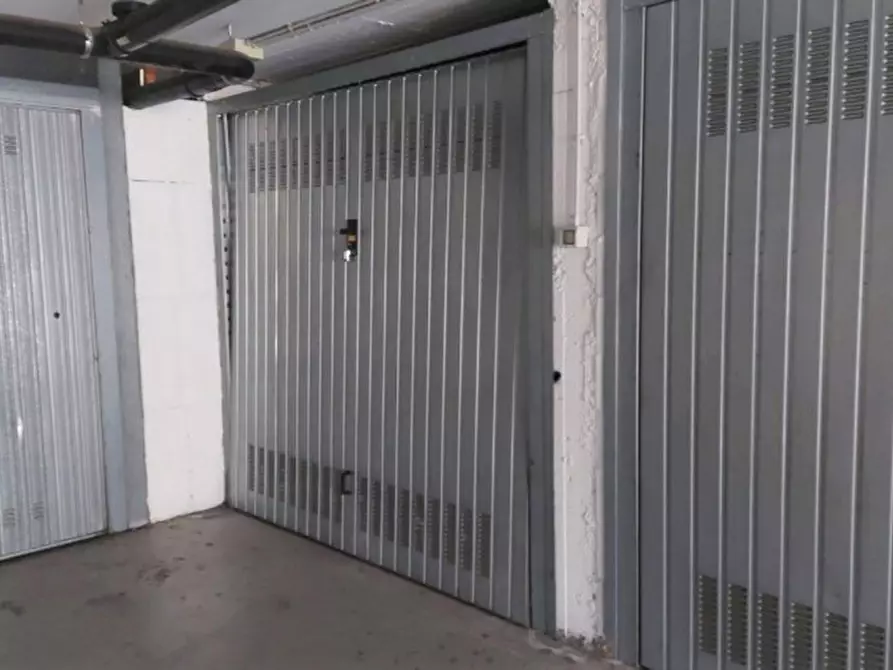 casa indipendente in vendita ad Imperia in zona Porto Maurizio