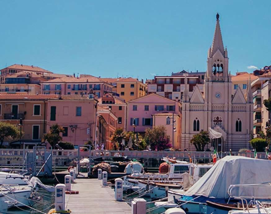 appartamento in vendita ad Imperia in zona Oneglia