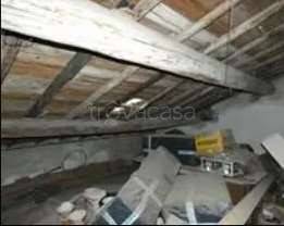 appartamento in vendita ad Imperia in zona Porto Maurizio