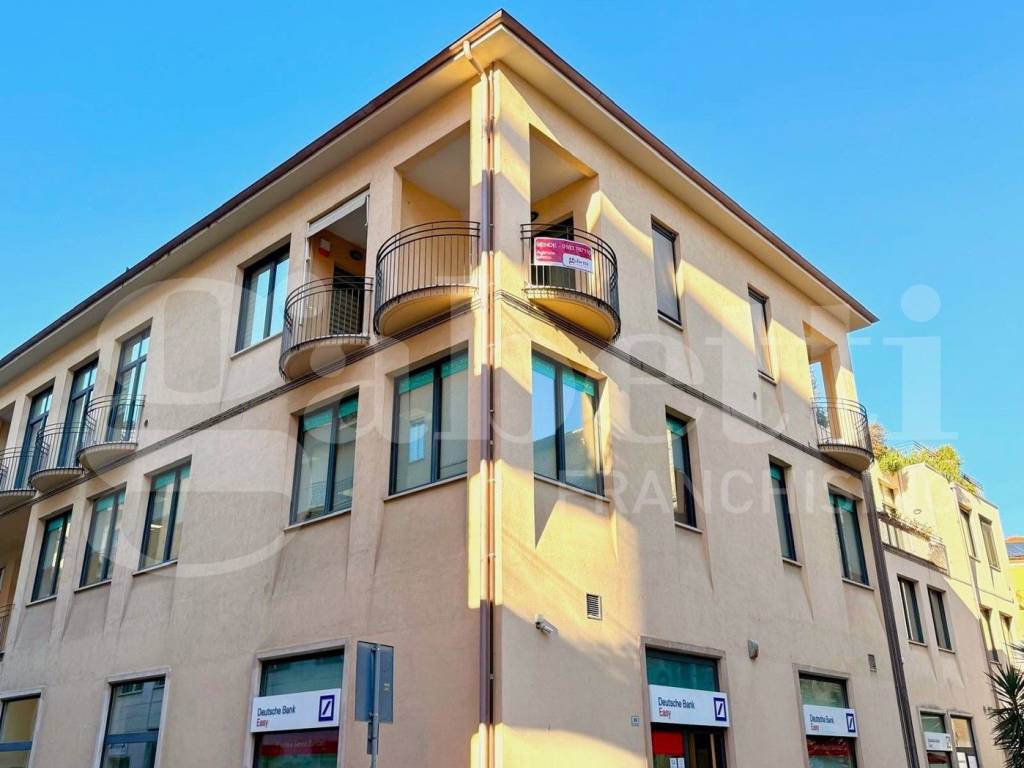 appartamento in vendita ad Imperia in zona Oneglia