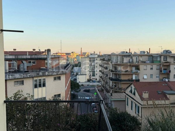 appartamento in vendita ad Imperia in zona Porto Maurizio