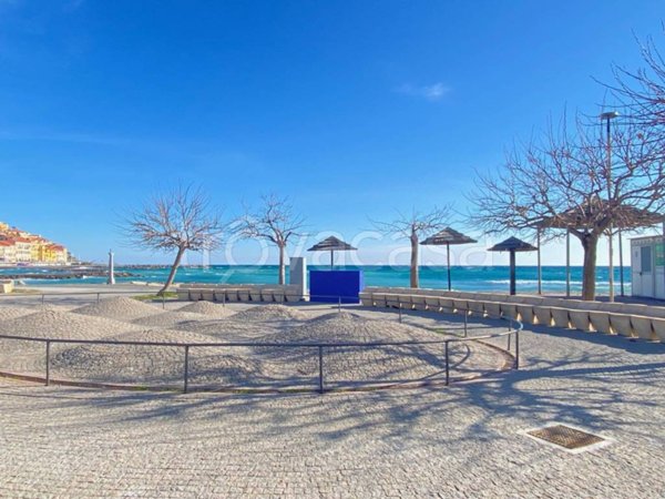 appartamento in vendita ad Imperia in zona Porto Maurizio