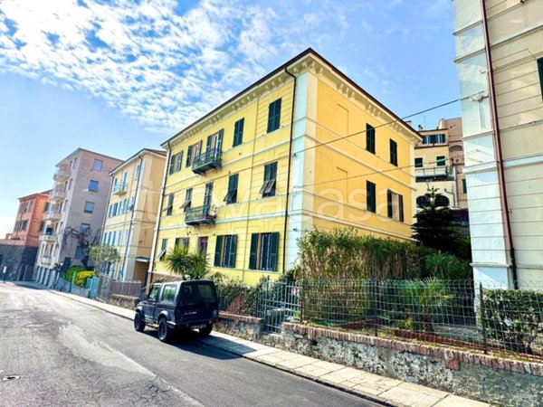 appartamento in vendita ad Imperia in zona Porto Maurizio