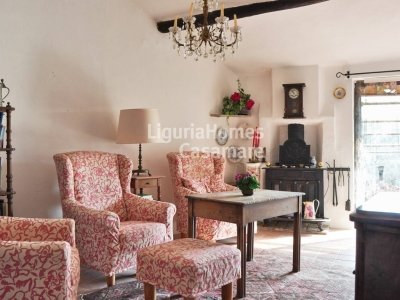 casa indipendente in vendita ad Imperia in zona Torrazza / Clavi