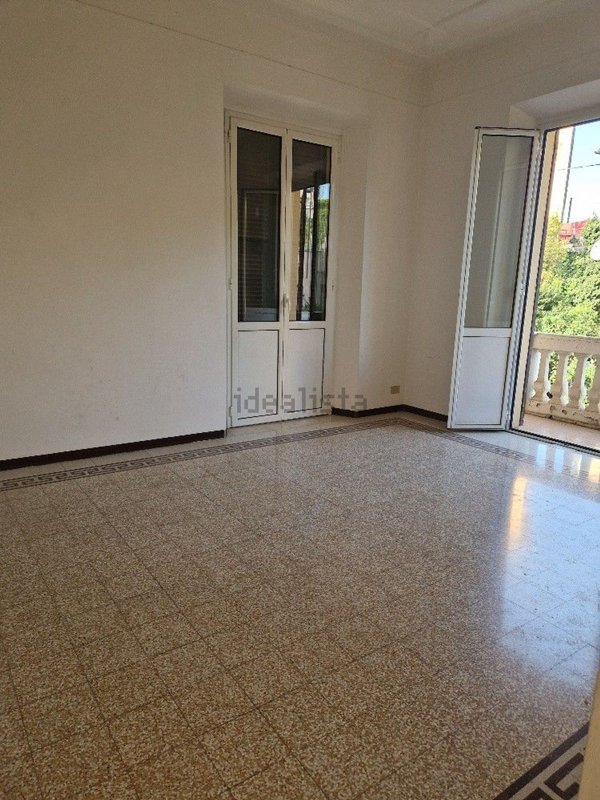 appartamento in vendita ad Imperia in zona Oneglia