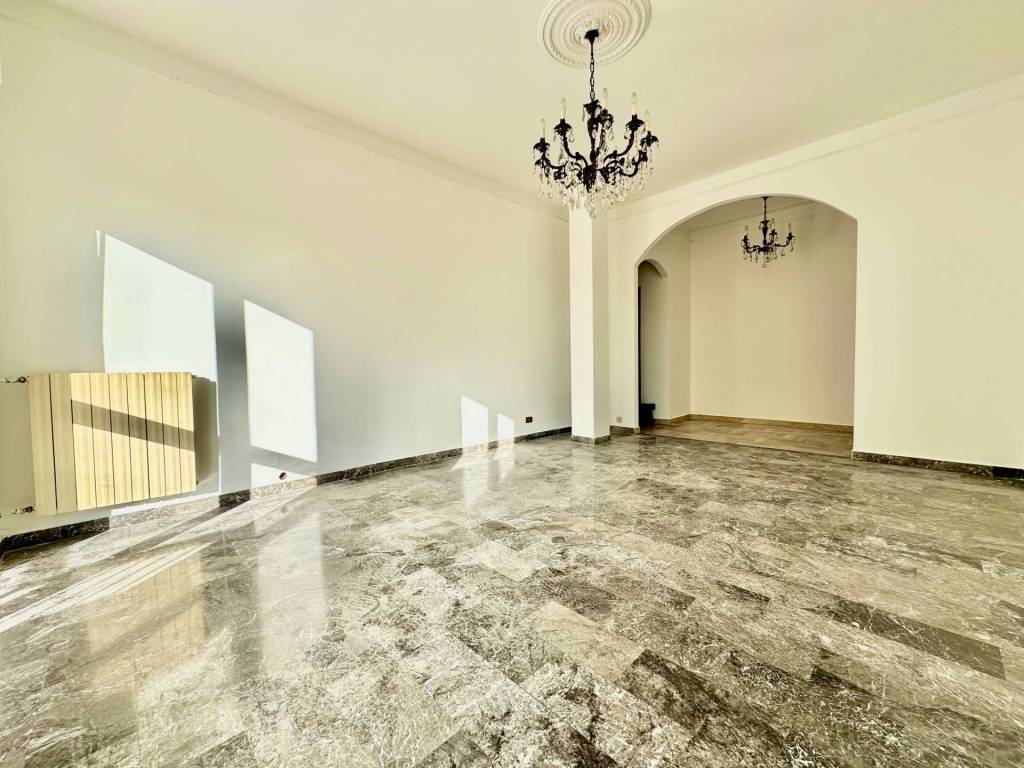 appartamento in vendita ad Imperia in zona Oneglia