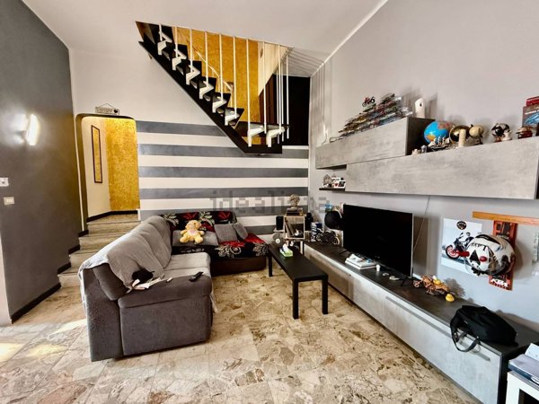 appartamento in vendita ad Imperia in zona Porto Maurizio