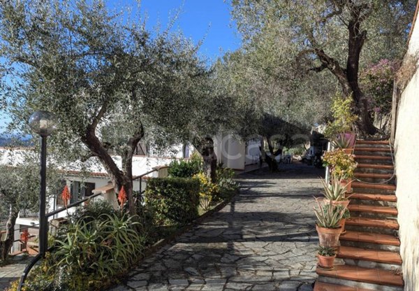 appartamento in vendita ad Imperia in zona Oneglia
