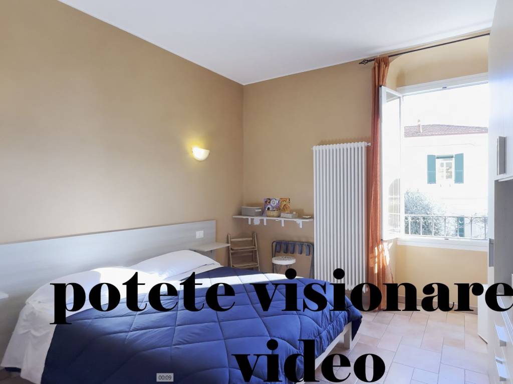 negozio in vendita ad Imperia in zona Porto Maurizio