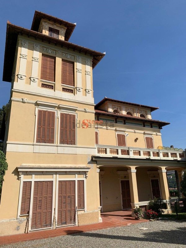 appartamento in vendita ad Imperia in zona Porto Maurizio