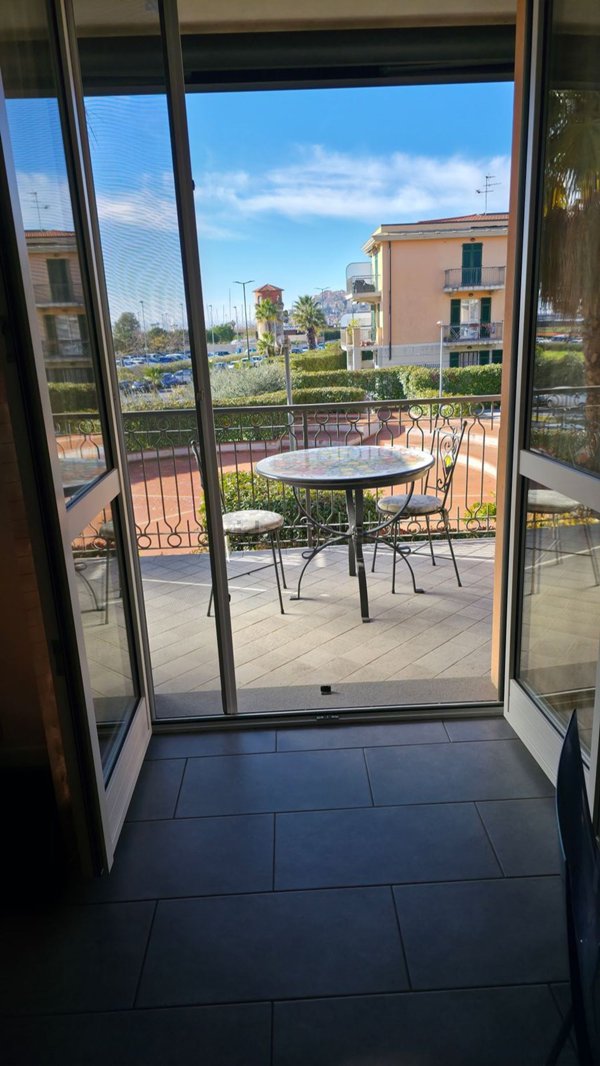 appartamento in vendita ad Imperia