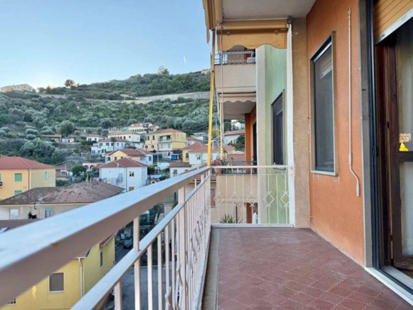 appartamento in vendita ad Imperia in zona Oneglia