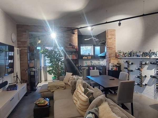 appartamento in vendita ad Imperia in zona Porto Maurizio