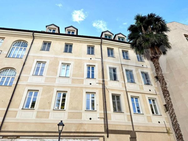 trivano in vendita ad Imperia in zona Oneglia