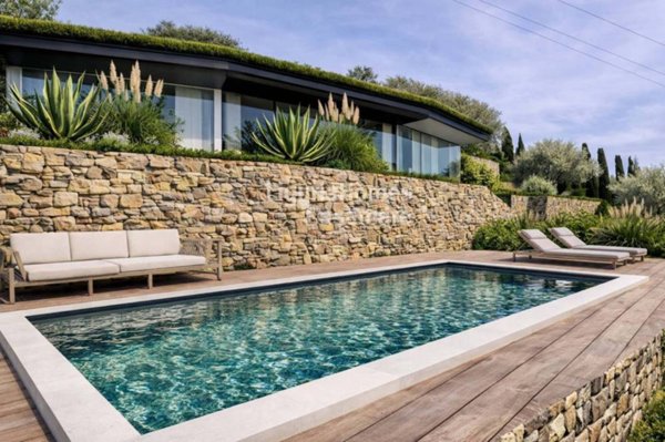 casa indipendente in vendita ad Imperia