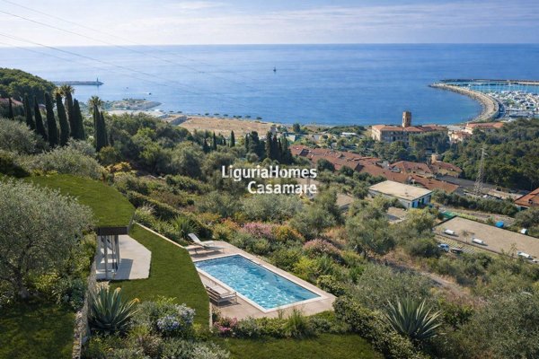 terreno edificabile in vendita ad Imperia