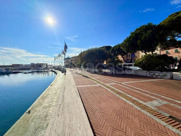 appartamento in vendita ad Imperia in zona Porto Maurizio