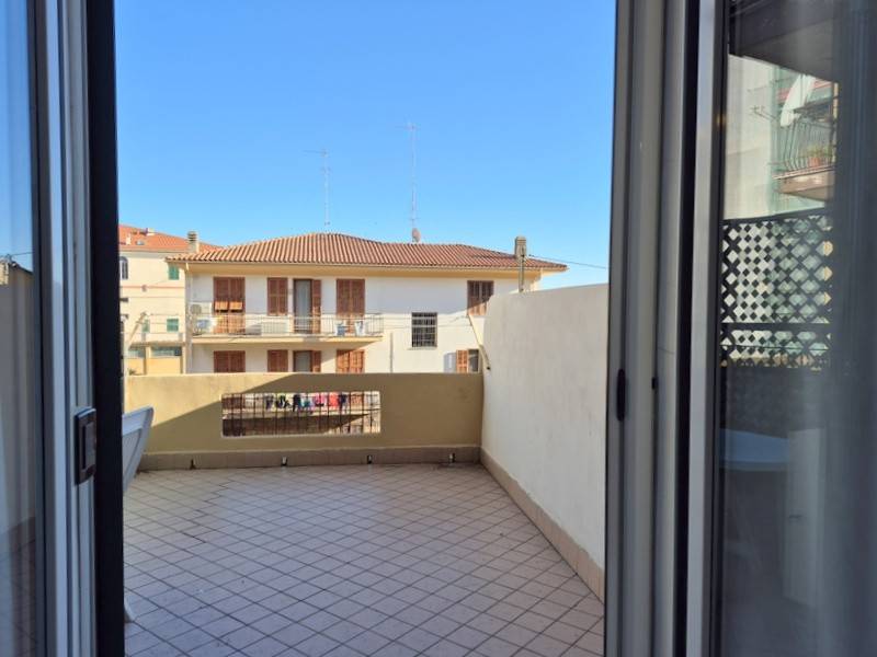 appartamento in vendita ad Imperia in zona Porto Maurizio