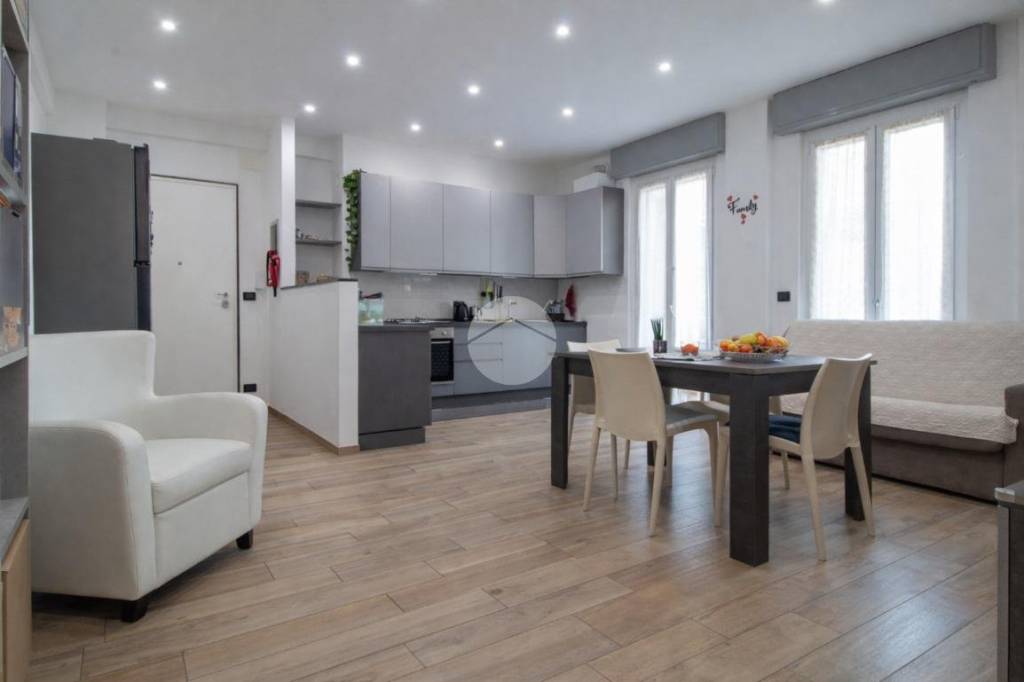 appartamento in vendita ad Imperia in zona Oneglia