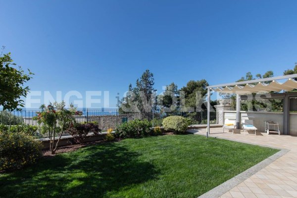 appartamento in vendita ad Imperia