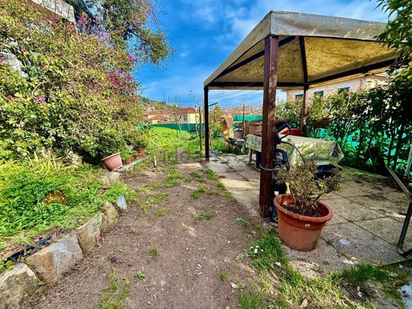 appartamento in vendita ad Imperia