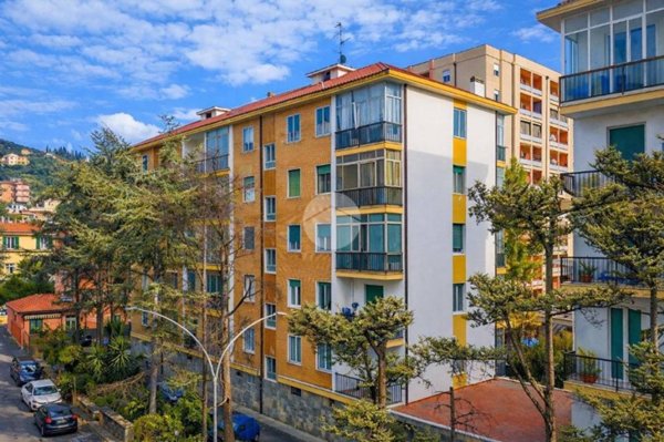 appartamento in vendita ad Imperia in zona Oneglia