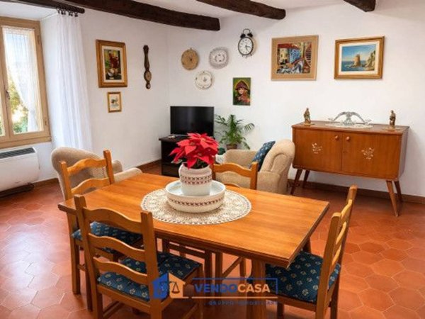 appartamento in vendita ad Imperia in zona Porto Maurizio